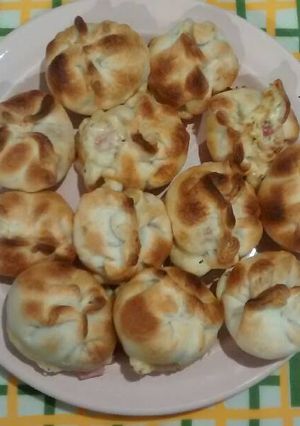 Una foto de Empanadas de copetin JyQ