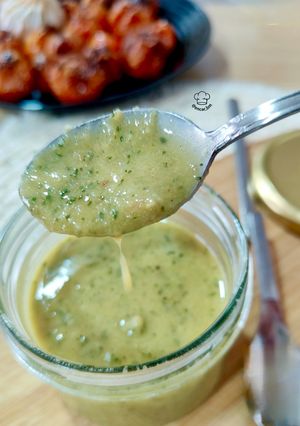 Una foto de Pesto de hierbabuena con nueces