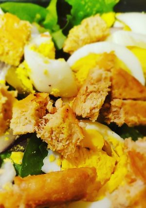 A picture of Salmon Cobb salad.