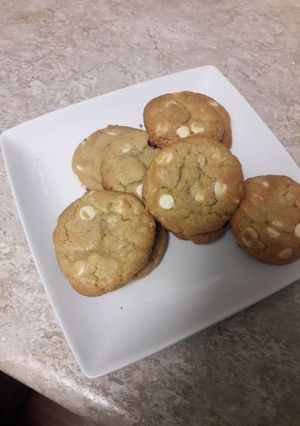 A picture of Cara's famous white chocolate chip cookies.