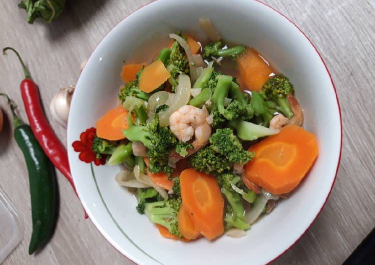 Cara Gampang Menyiapkan Brokoli wortel udang simpel ala chef Rani, Enak