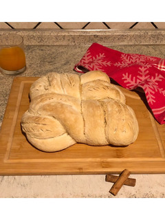 Foto di Pane intrecciato con arancia e cannella 🍊🌾
