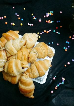 A picture of Eggless croissants.