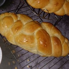 A picture of Bread.
