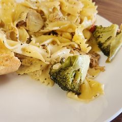A picture of Artichoke Chicken Pasta.
