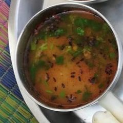 A picture of Palak daal.