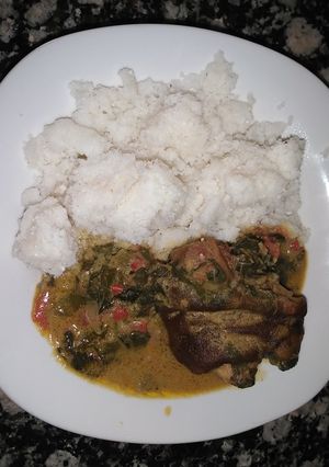 A picture of Biski and miyan yakuwa with cowleg#goldenapronkano#.