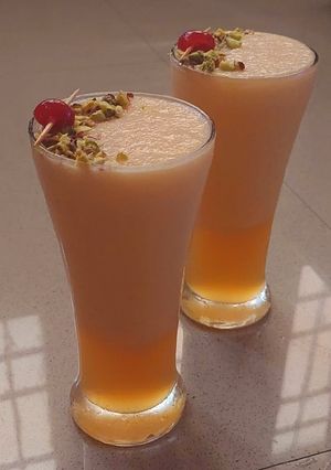 A picture of Muskmelon Slushie.