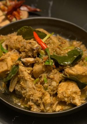 A picture of Under Water chicken (ไก่ใต้นำ้).