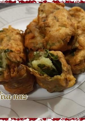 A picture of Potatoes and Spinach Pakora...☙⚀☙.