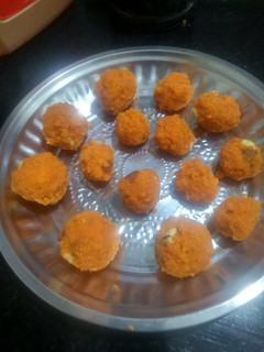 மோதிசூர் லட்டு. (Motichoor laddu recipe in tamil) செய்முறை முக்கிய புகைப்படம்