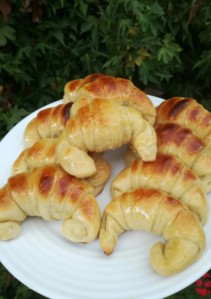 Una foto de Medialunas de manteca 🥐