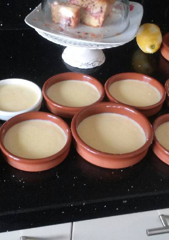 Una foto de Crema catalana