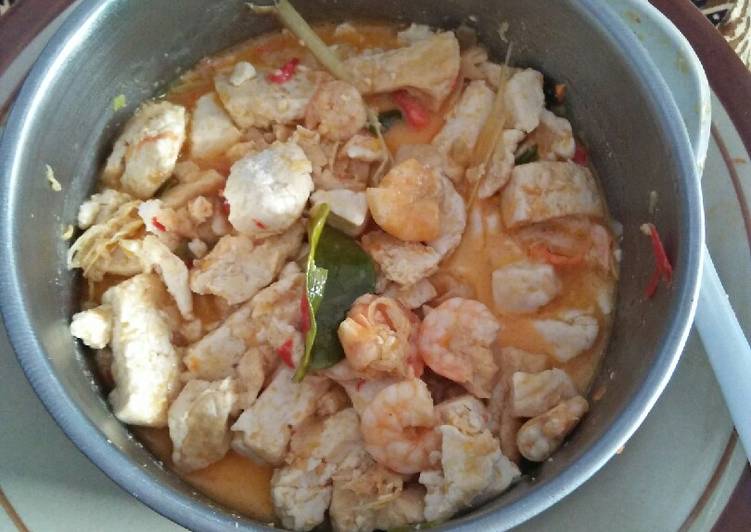 12.Udang tahu kuah santan