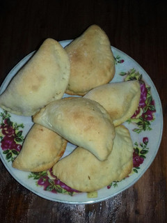 Una foto de Empanaditas de atún para el copetin