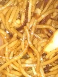 नूडल्स (Noodles Recipe In Hindi) रेसिपी मुख्य फोटो