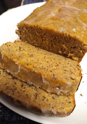 Una foto de Budín de limón y amapola
