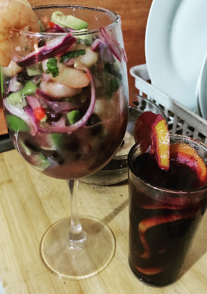 Una foto de Ceviche de camarón - poroto negro