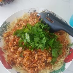 A picture of Pasta with minced meat.