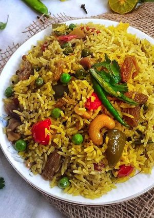 ম্যাজিক মশালা ভেজ পোলাও (magic mashla veg polau recipe in Bengali) রেসিপির প্রধান ছবি