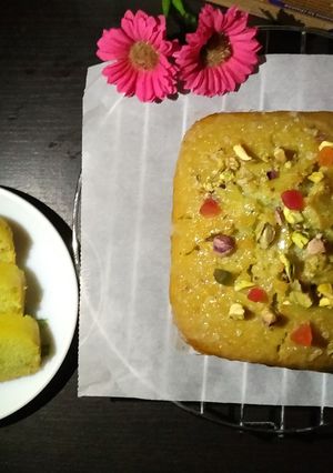 बनाना पिस्ताचियो पाउंड केक (banana pistachio pound cake recipe in hindi) रेसिपी मुख्य फोटो