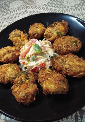 A picture of Mix veg fritters.