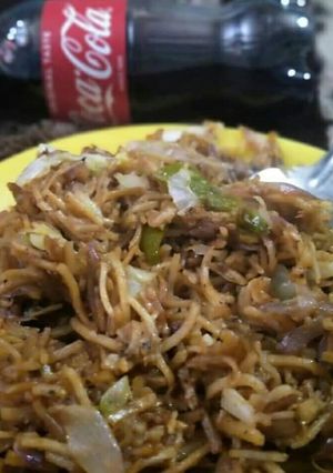 A picture of Noodles.