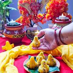 बेसन मलाई पिस्ता मोदक-レシピのメイン写真