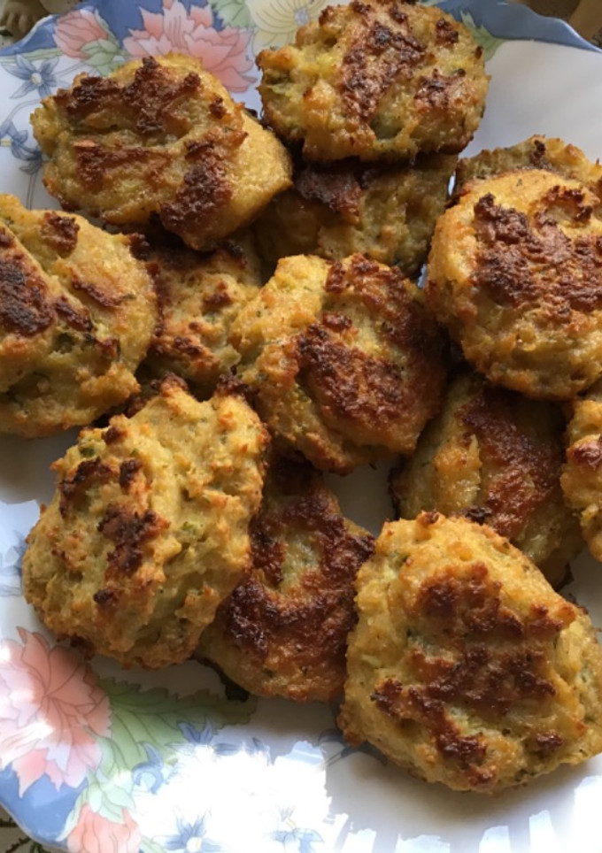 Una foto de Croquetas de coliflor al horno