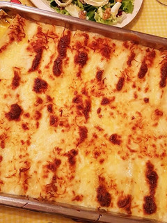 Una foto de Canelones rellenos de Lechona y manzana