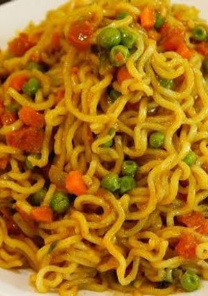 मसाला मैगी (masala maggi recipe in Hindi) रेसिपी मुख्य फोटो
