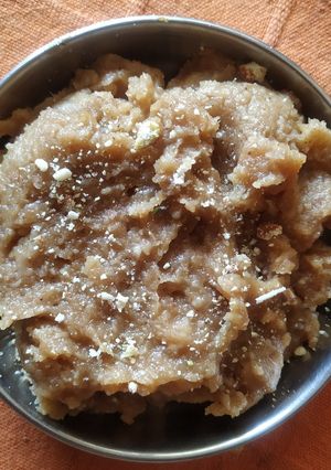 बेसन का हलवा (BESAN KA HALWA RECIPE IN HINDI) रेसिपी मुख्य फोटो