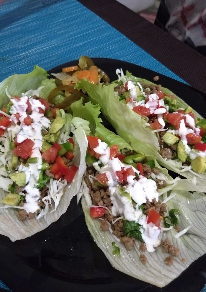 Una foto de Tacos 🌮🌮🌮 estilo americano low carb/ cetogénica
