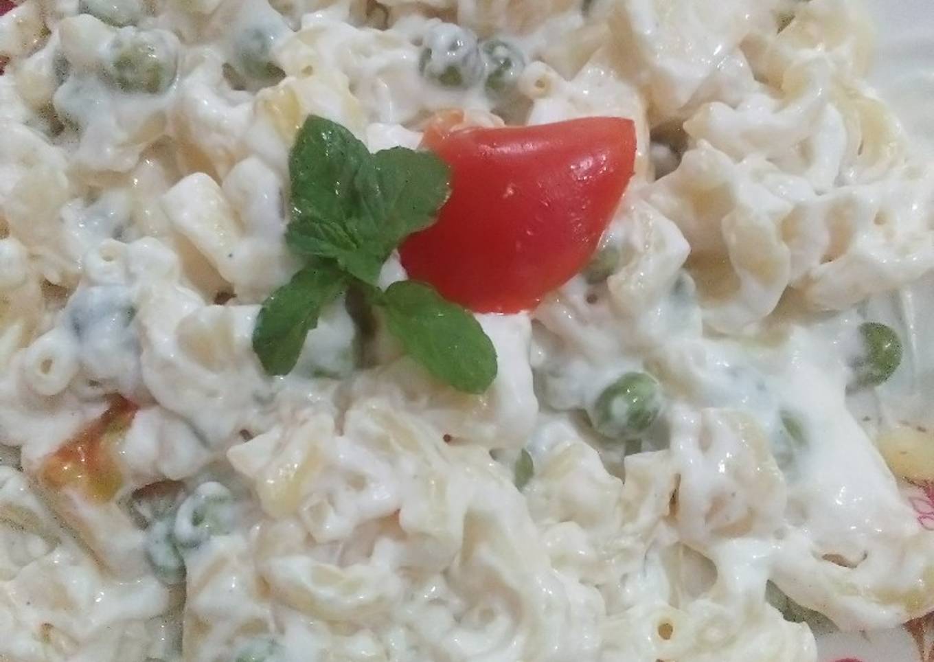 Macaroni salad