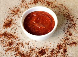 Una foto de 💥🌶️Salsa picante casera con chile cayena 🌶️💥