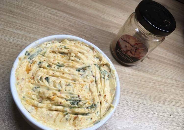 How to Make Award-winning Beurre piment estragon