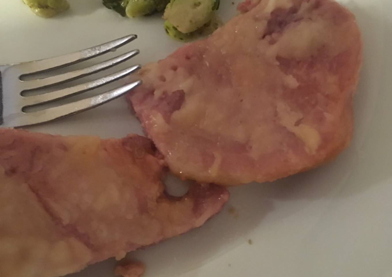 Sliced smoked ham