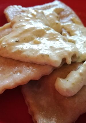 Túrós-pestos ravioli recept fotója