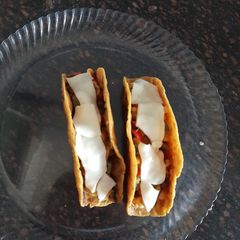 A picture of Thepla taco (fusion).