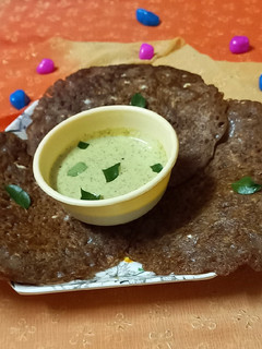 रागी कैबेज ओनियन चीला (Ragi Cabbage Onion Chilla recipe in hindi) रेसिपी मुख्य फोटो