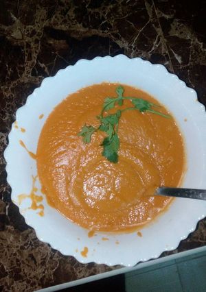 A picture of Pumkin soup.