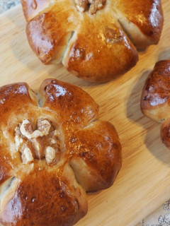 Una foto de Pan de nueces (くるみパン, Kurumipan)