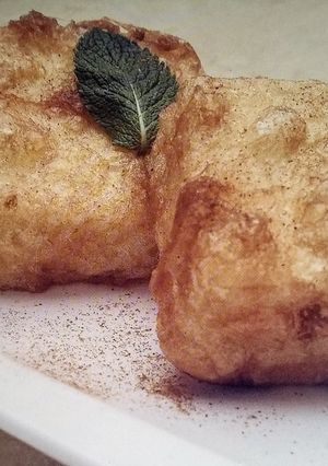 A picture of Fried Milk with Mint Essence.