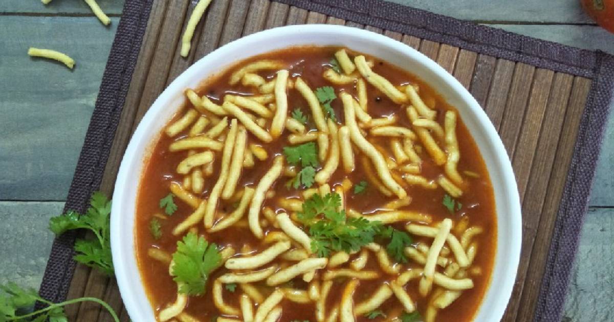 Sev Tameta Nu Shaak Recipe By Pooja M. Pandit - Cookpad