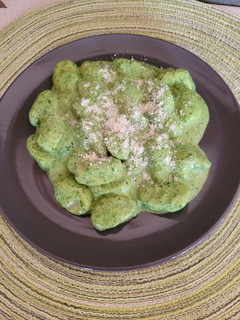 Spenótszószos gnocchi recept fotója
