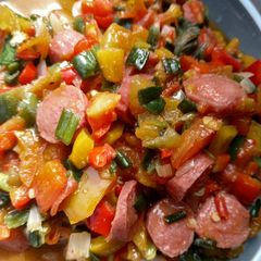 A picture of Sausage sauce.
