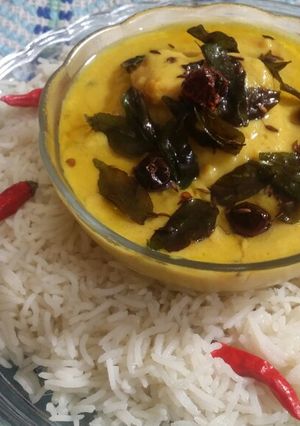 A picture of Karhi pakora.
