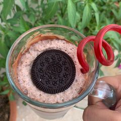 Oreo Nutella shake A picture of Oreo Nutella shake.