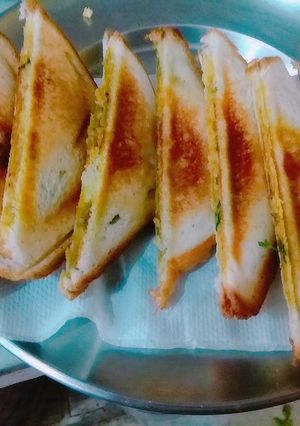 A picture of Aloo Masala Sandwich.