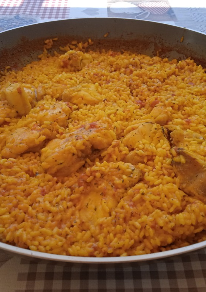 Una foto de Arroz con rape